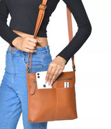 The EVERYDAY SHOULDER BAG