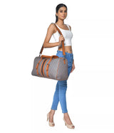 SIGNATURE TRAVEL DUFFLE