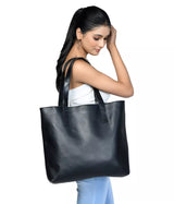 The CLASSIC LEATHER TOTE