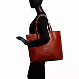 The CLASSIC LEATHER TOTE